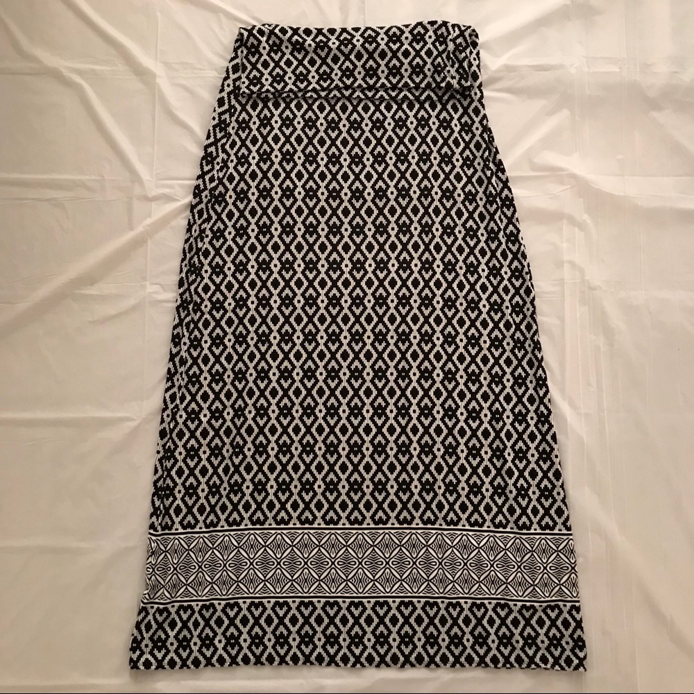 Max Studio Maxi Skirt